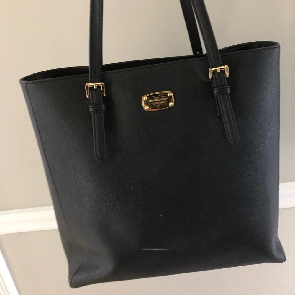 MK purse